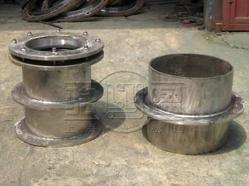 柔性防水他管和<a href=http://www.www.unicontrols.com.cn target=_blank class=infotextkey>剛性防水套管</a>